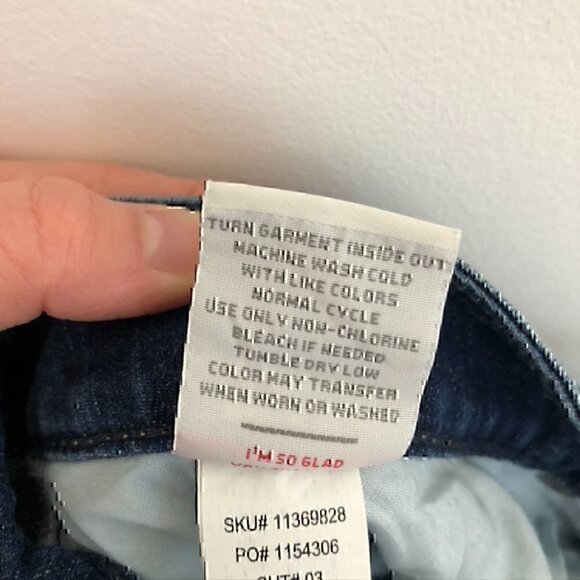 NEW NWT TORRID Plus Size Classic Skinny Jean Vintage Stretch Medium Wash 26 Reg - Picture 12 of 12